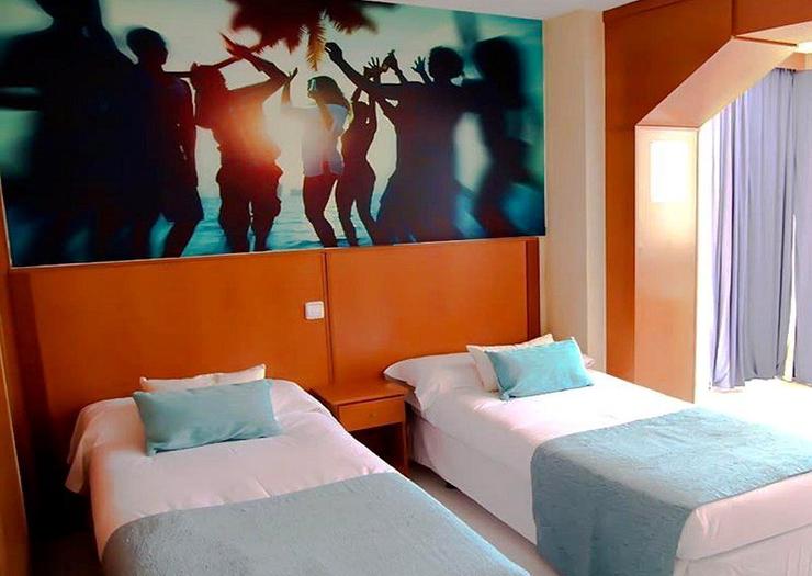 Appartement Standard (Étude + 1 Chambre) 2/5 Appartements BC Music Resort™ (Recommended for Adults) Benidorm Appartement Standard (Étude + 1 Chambre) 2/5 Appartements BC Music Resort™ (Recommended for Adults) Benidorm